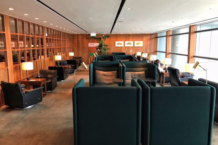 CATHAY PACIFIC’S BUSINESS CLASS EXPERIENCE TO THE MALDIVES