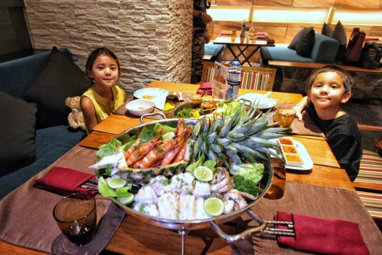 SEAFOOD BBQ BUFFET AT OASIS Centara Grand Mirage Beach Resort Pattaya